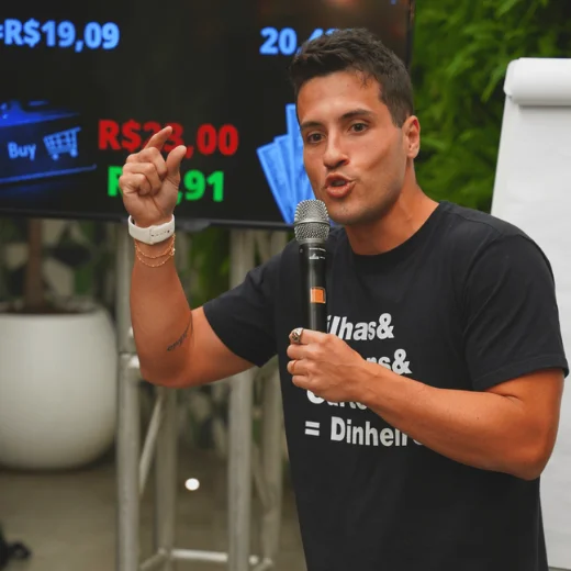 Lucas Fialho criador do No Céu com Milhas